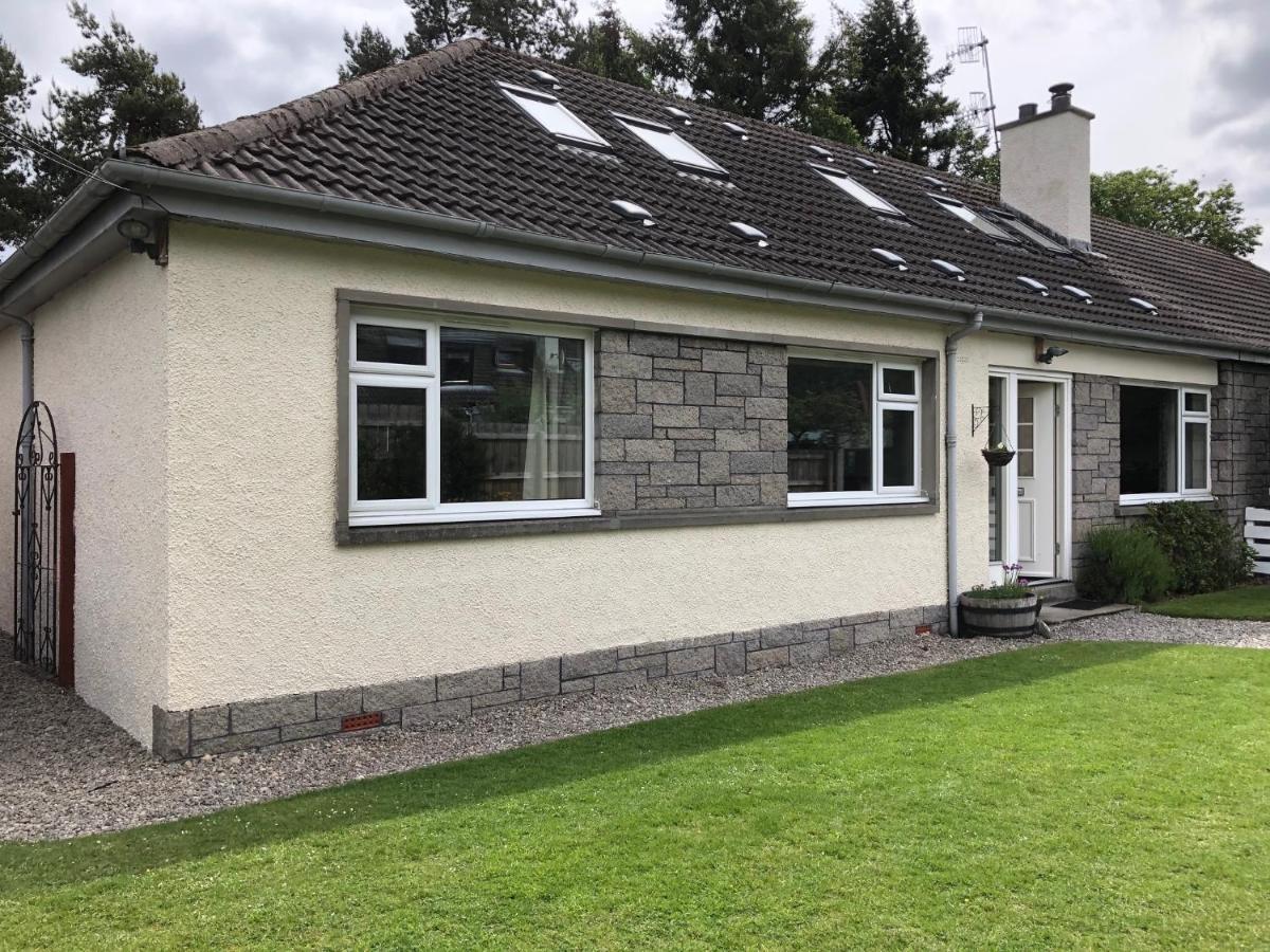 21 Craig Na Gower Avenue Villa Aviemore Eksteriør billede